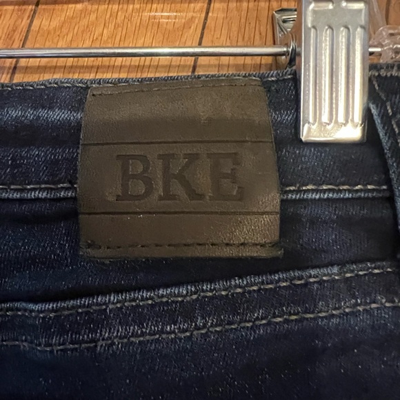 Buckle BKE Denim - CONNER Straight Leg 
Size 14 Youth - Picture 4 of 4